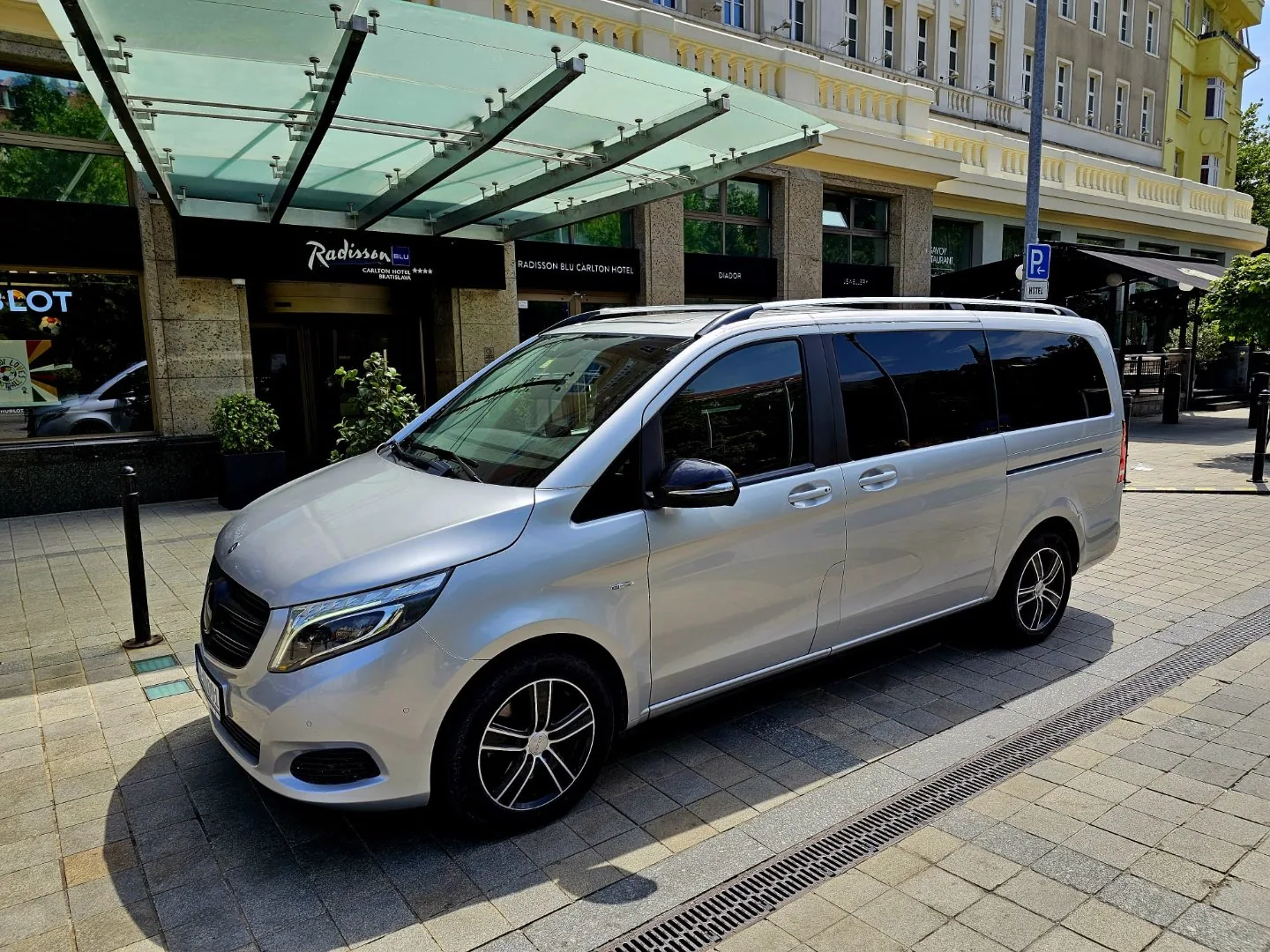 Mercedes-Benz V-Class — skupinový transfer JETTransfer